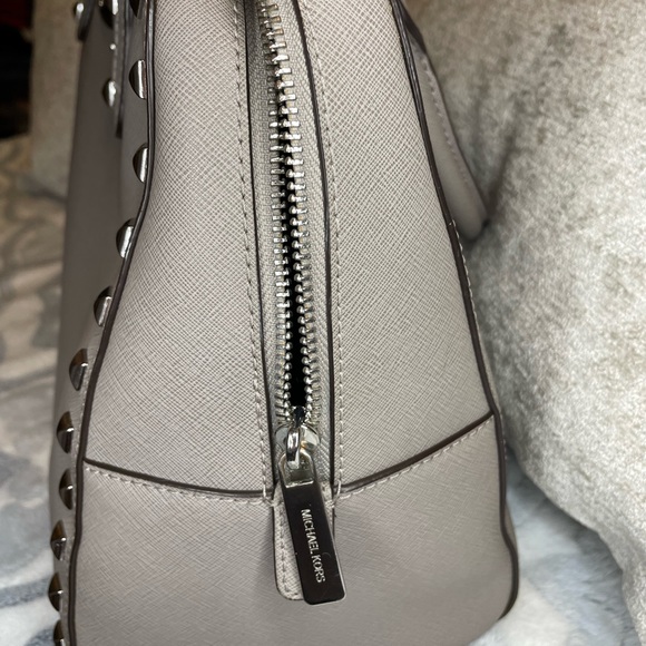 Micheal Kors medium sandrine studded satchel - Picture 5 of 12